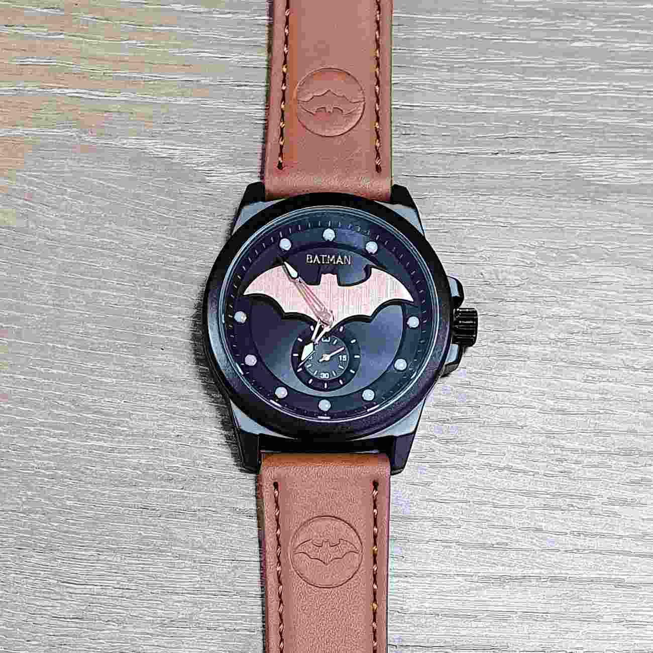 Reloj Batman Caballero Casual Elegante Cuero + Estuche